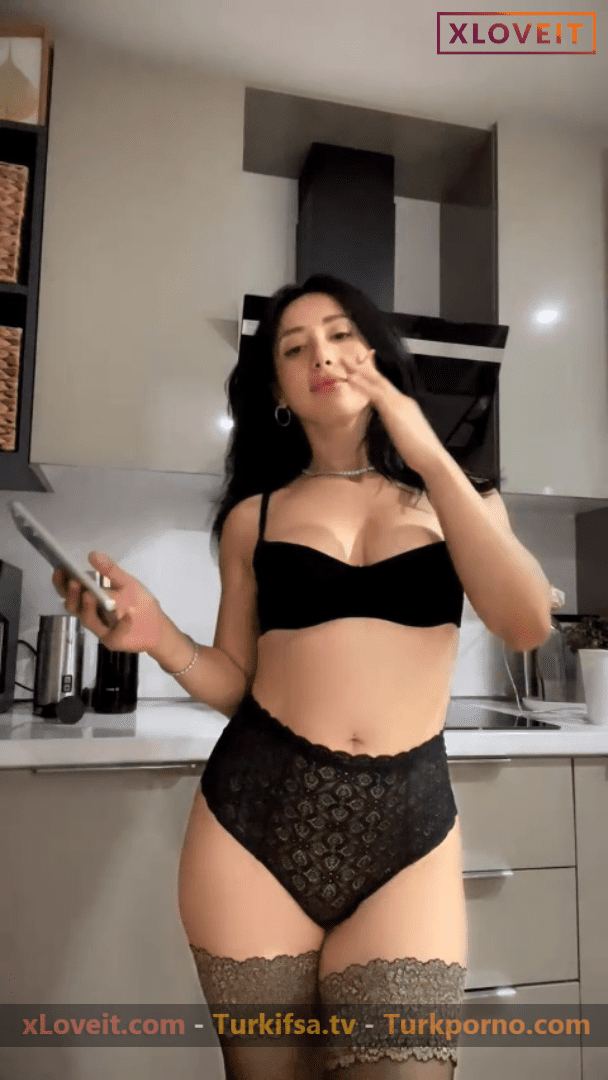 Tango Samael ifşa iç çamaşırlı canlı yayın videosu
